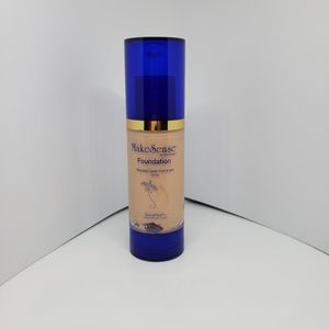 MakeSence foundation in Ivory